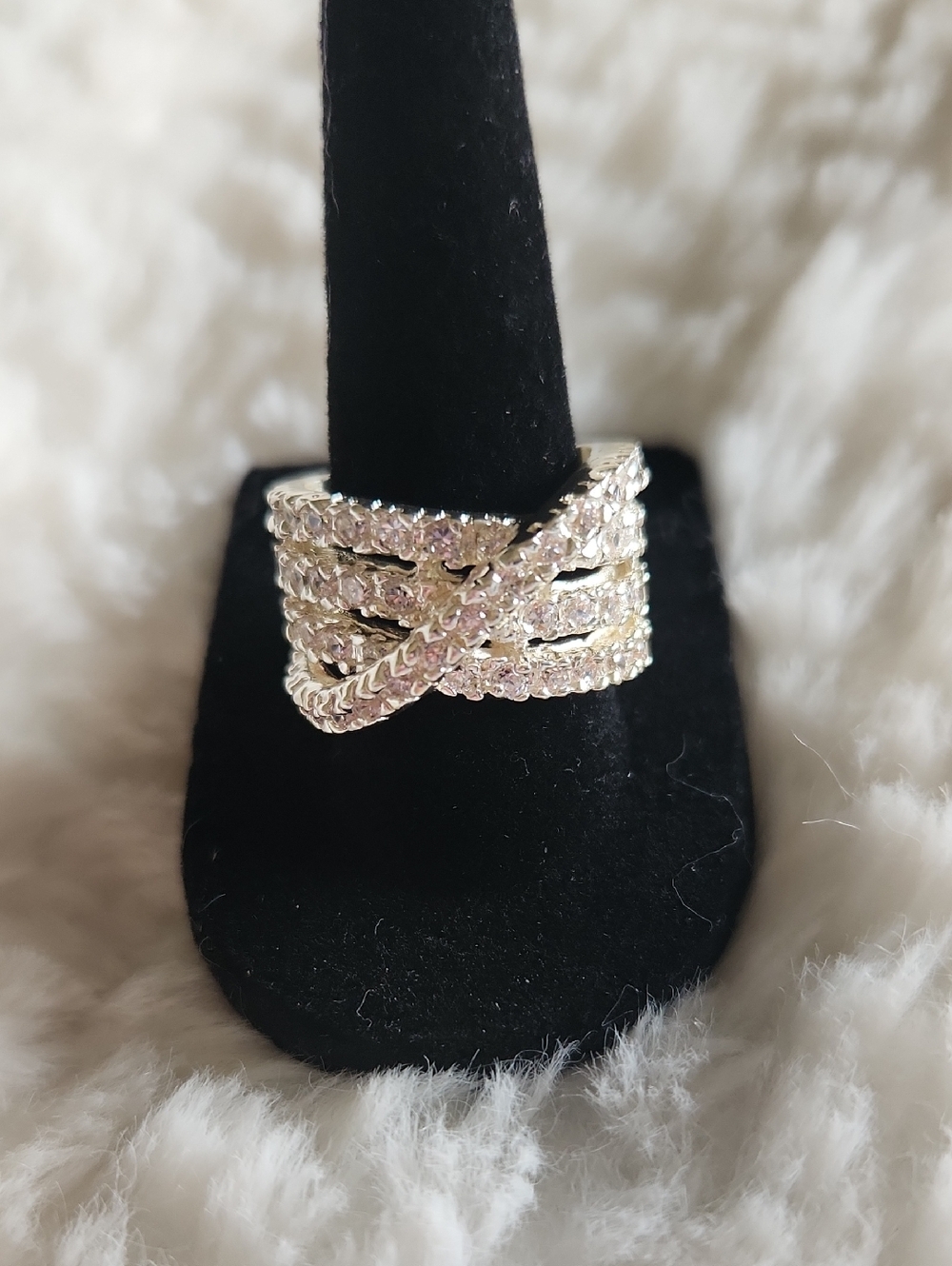 Brand New Luxury Silver Crystal Multi-Row Crossover Ring